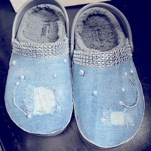 Crocs Distressed Jean Style for Women and Girls